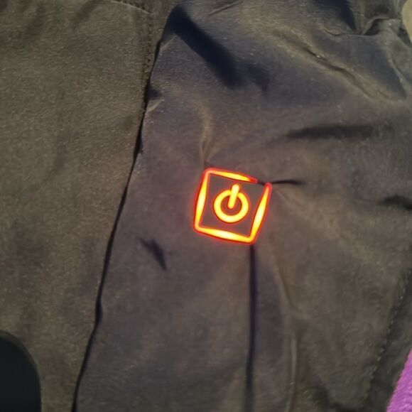Lychee Heated Vest Unisex with Power Bank Black with Purple Trim Size L NEW - Picture 12 of 14